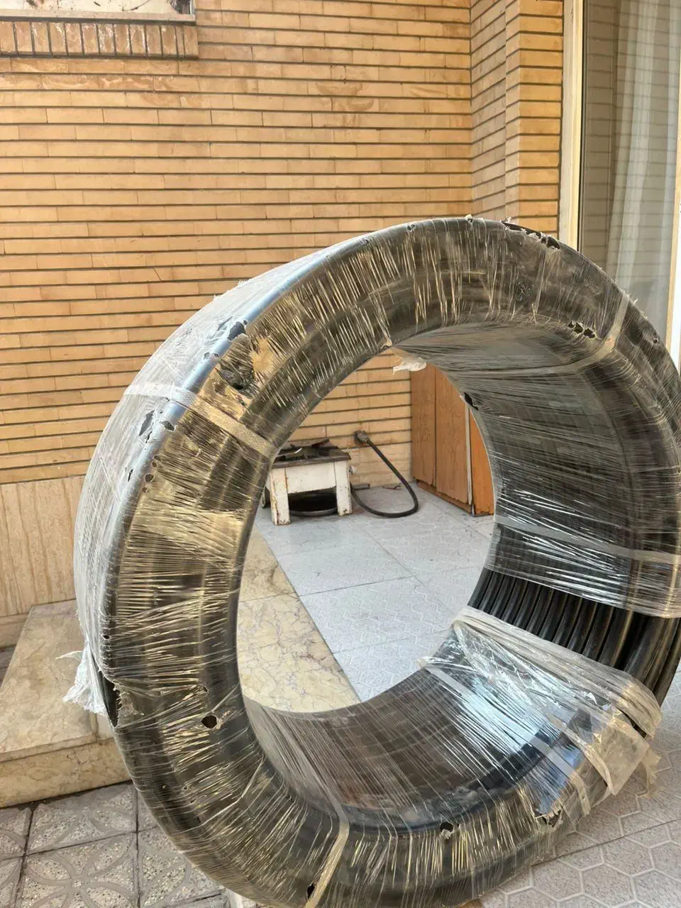 لوله ی پلی اتیلن ۱ اینچ (۳۲ میلی متر )|مصالح و تجهیزات ساختمان|لنجان, |دیوار