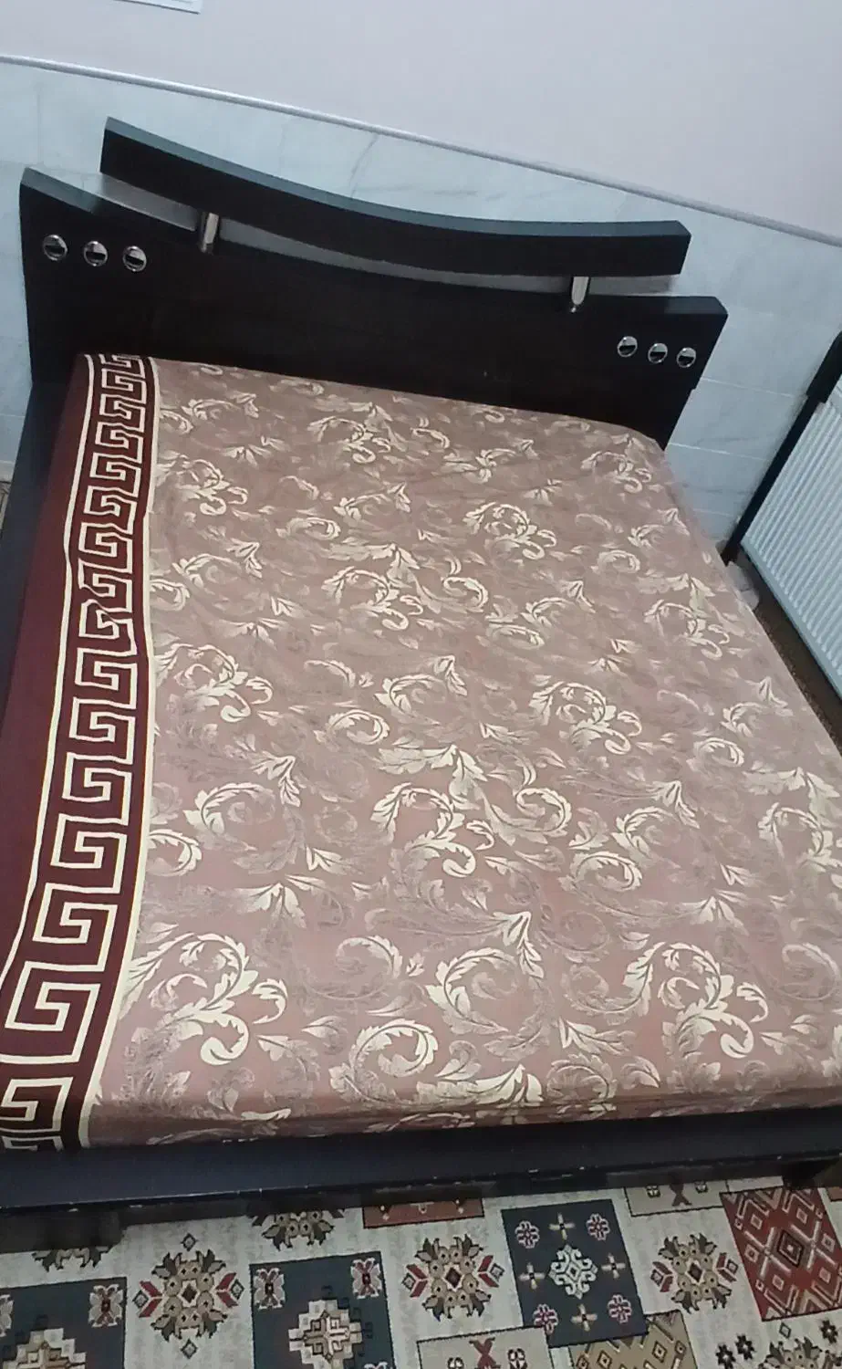 سرویس خواب|تخت و سرویس خواب|حمیدیا, |دیوار