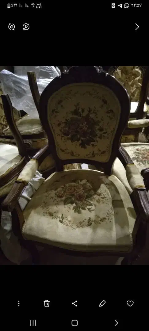 دو دست مبل استیل منبت دستساز|مبلمان خانگی و میز عسلی|اصفهان, قهجاورستان|دیوار