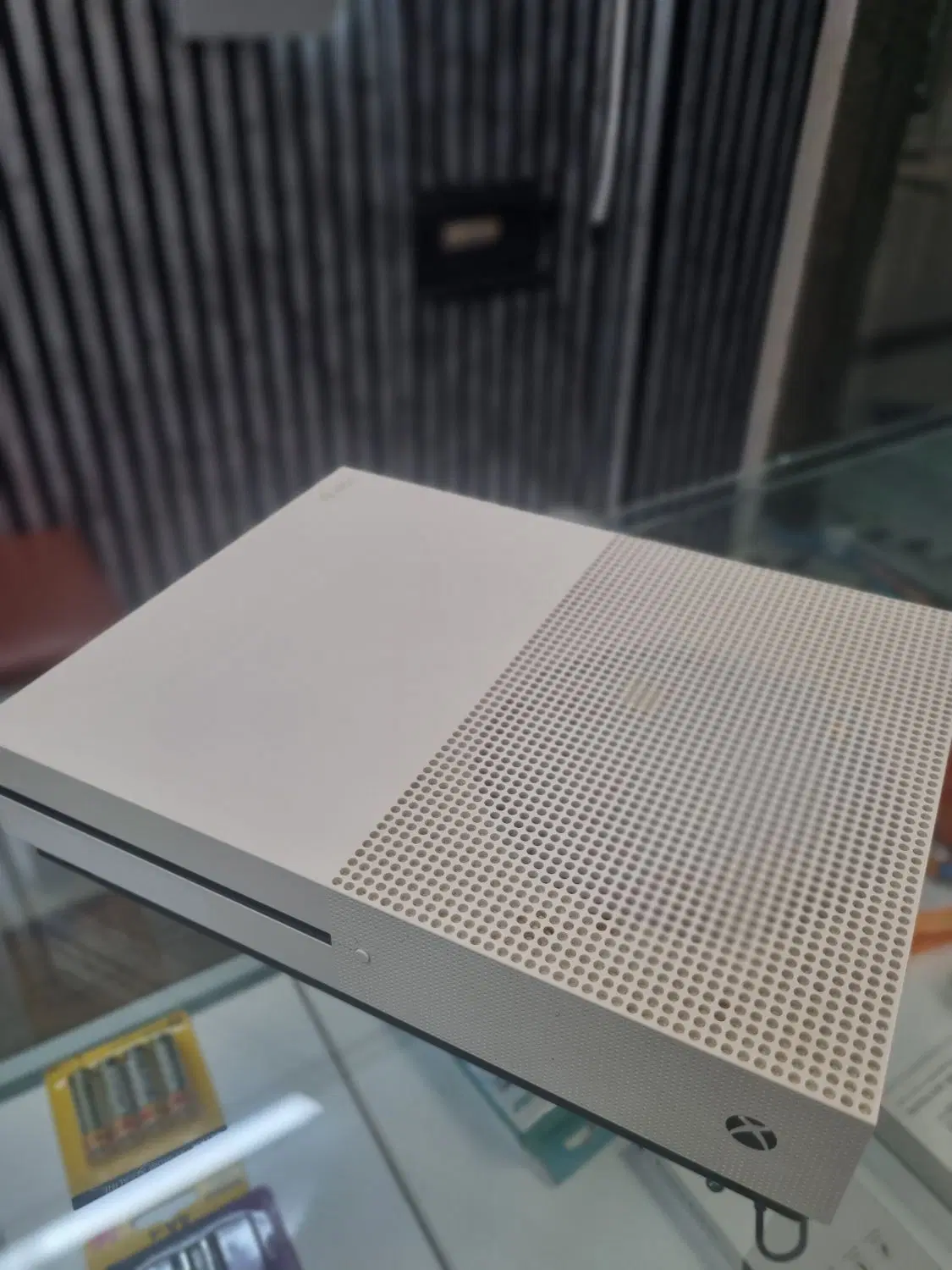 Xbox one s|کنسول، بازی ویدئویی و آنلاین|گرگان, |دیوار
