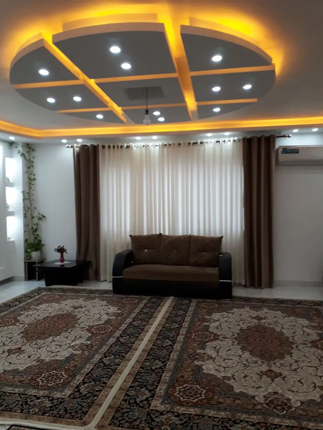 ساختمان ۴ طبقه  ۴واحد طبقه اول|فروش آپارتمان|رشت, انصاری|دیوار