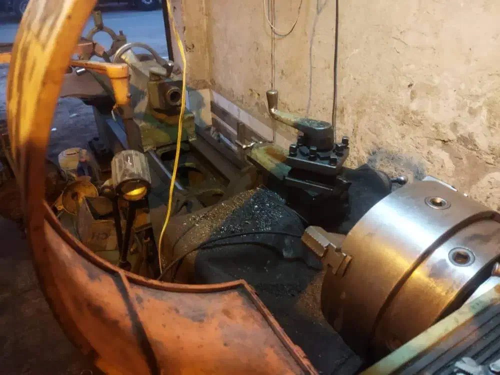 فروش دستگاه تراشکاری|ماشین‌آلات صنعتی|قیروکارزین, |دیوار