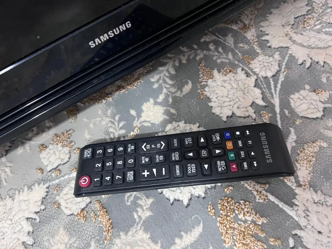 ال ای دی ۴۳ ، میز تی وی ، پشتی|تلویزیون و پروژکتور|پاکدشت, شهرک امام رضا|دیوار