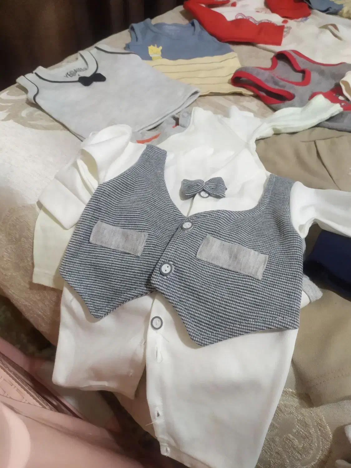 لباس نوزادی پسرانه|کفش و لباس بچه|مشهد, شهرک ابوذر|دیوار