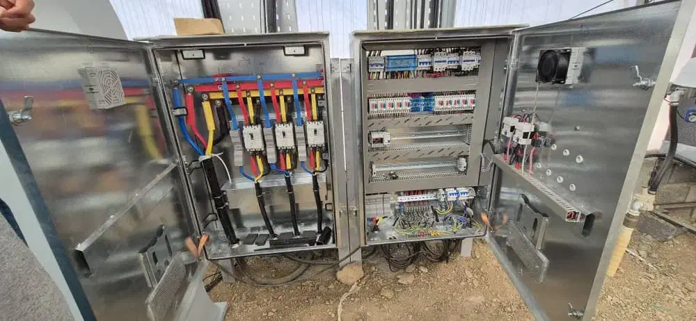 استخدام نیرو ساده نیمه ماهر و ماهر برق کار برقکار|استخدام صنعتی، فنی، مهندسی|شهرضا, |دیوار