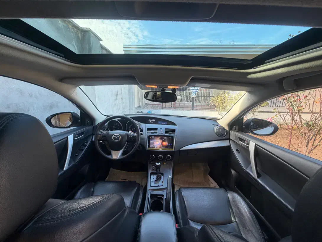 فروشی مزدا نیو مدل ۹۷|خودرو سواری و وانت|بهشهر, |دیوار