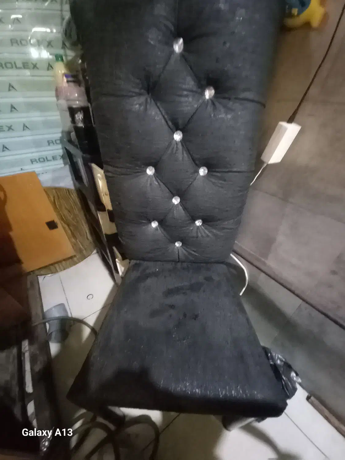 صندلی|صندلی و نیمکت|رشت, گیل|دیوار