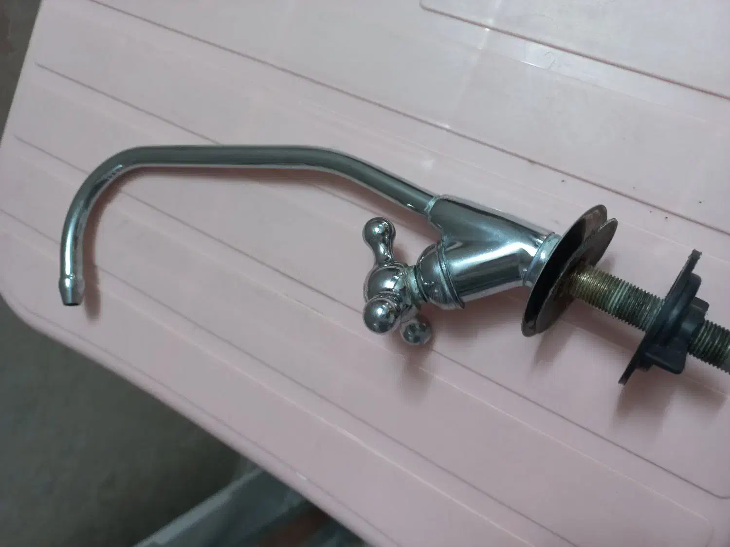 شیرتصفیه اب|آبسردکن و تصفیه آب|مشهد, طبرسی شمالی|دیوار