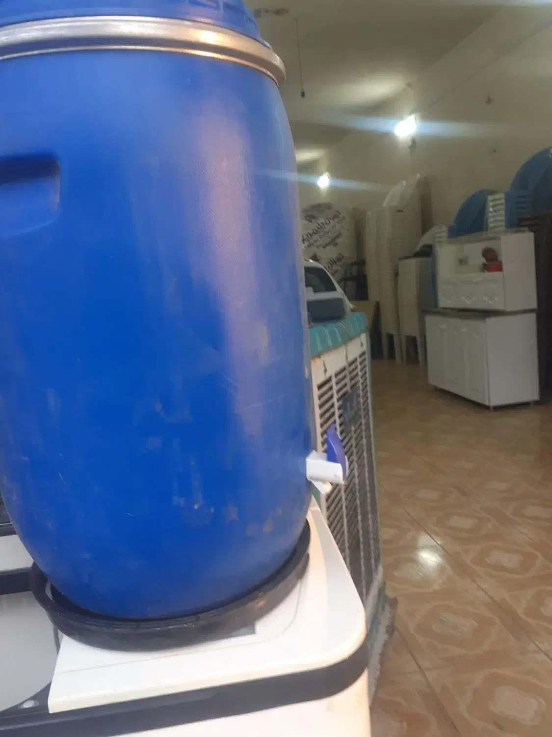 بشکه پلاستیکی واسه انگور|ظروف نگهدارنده، پلاستیکی، یکبارمصرف|کوهدشت, |دیوار