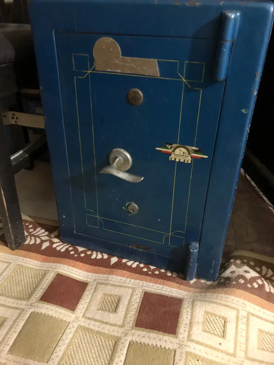 گاو صندوق قدیمی|کلکسیون اشیاء عتیقه|تنکابن, |دیوار