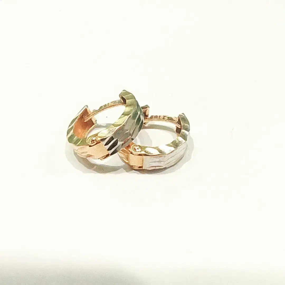 گوشواره بچه گانه فقط ۳.۵ درصد|جواهرات|قم, نیروگاه|دیوار