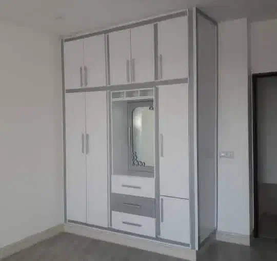 ساخت ونصب کابینت و کمدی‌های و..‌‌.با بهترین متریال|خدمات پیشه و مهارت|صدرا-فارس, فاز ۱|دیوار