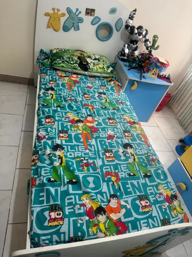 تخت و کمد نوجوان|تخت و سرویس خواب|تهران, امام حسین|دیوار