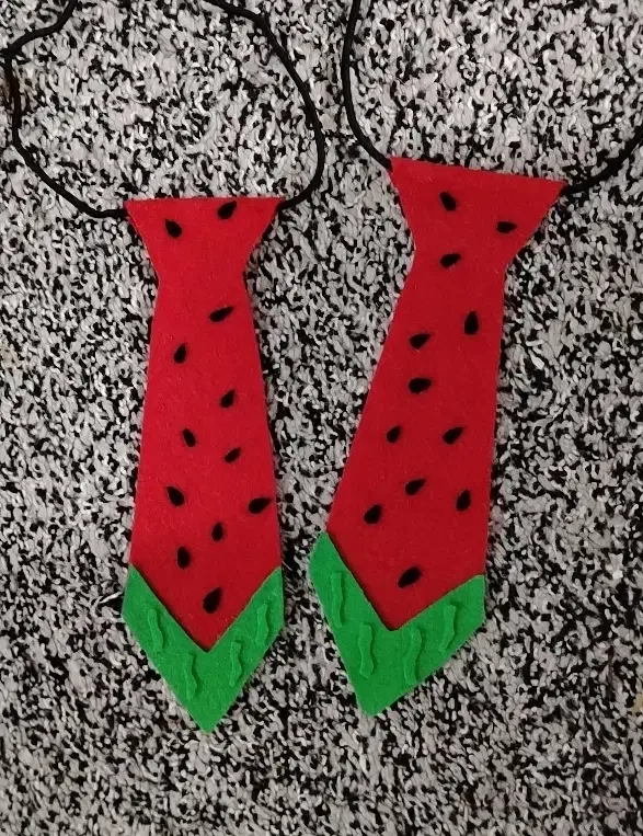 کراوات شب یلدا|صنایع دستی و سایر لوازم تزئینی|وحدتیه, |دیوار