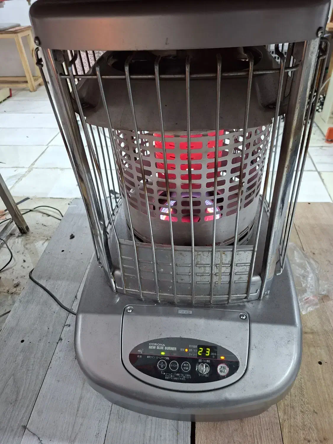 بخاری ژاپنی نفتی اتوماتیک|بخاری، هیتر، شومینه|تبریز, |دیوار