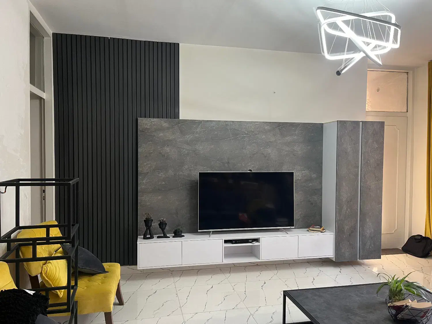 تی وی وال به همراه ال ای دی|تلویزیون و پروژکتور|تهران, پاسداران|دیوار