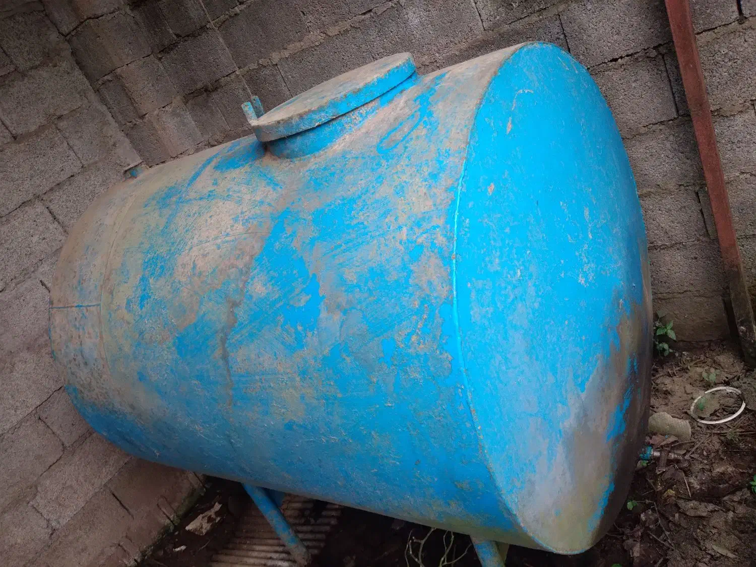 تانکر نفت ۱۰۰۰ لیتری|مصالح و تجهیزات ساختمان|خمام, |دیوار