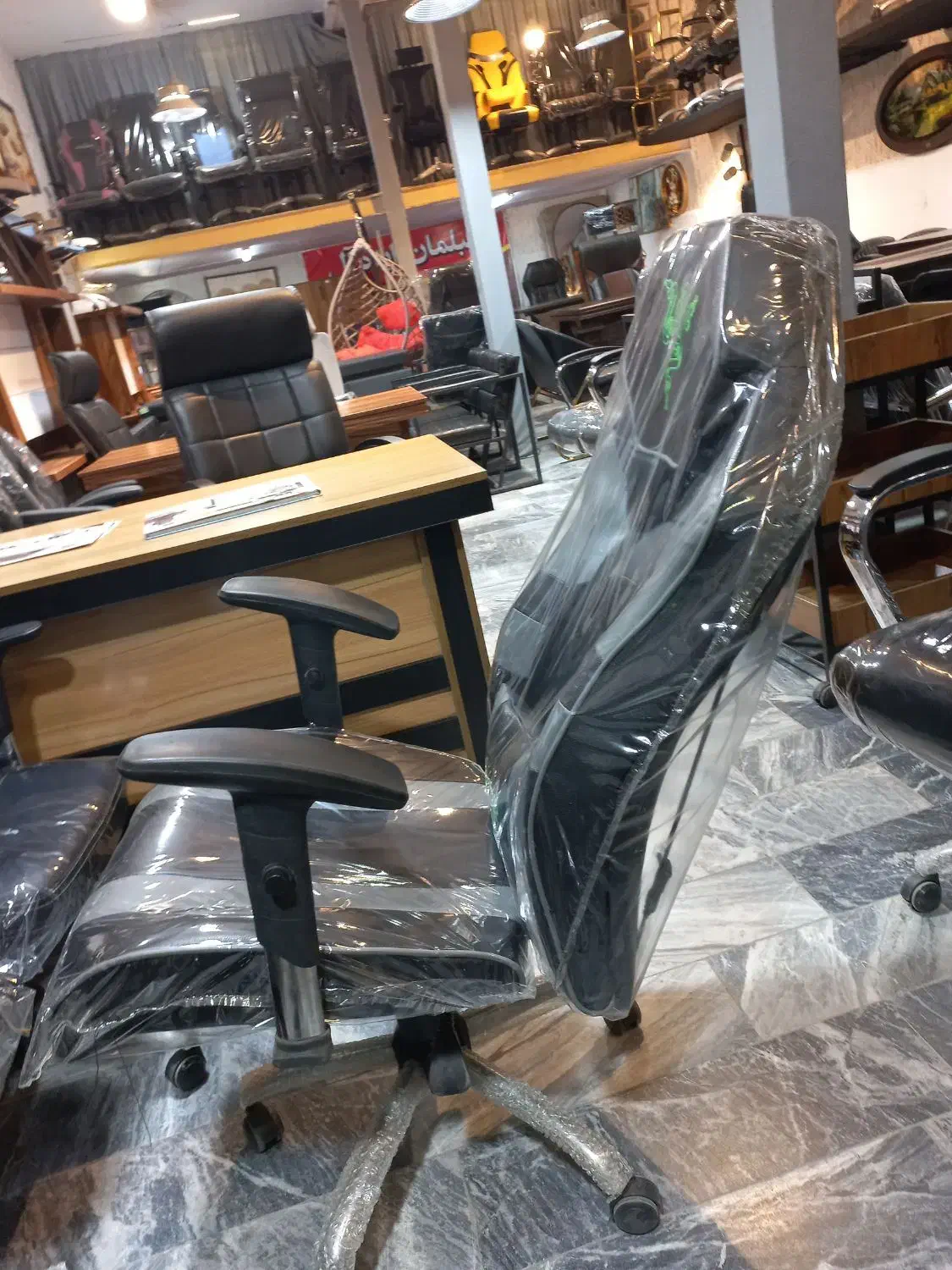 صندلی گیمینگ(ریزر)|صندلی و نیمکت|دورود, |دیوار