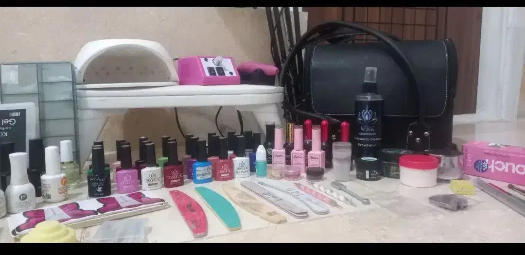 وسایل کاشت ناخن|آرایشی، بهداشتی، درمانی|رباط‌کریم, الارد|دیوار