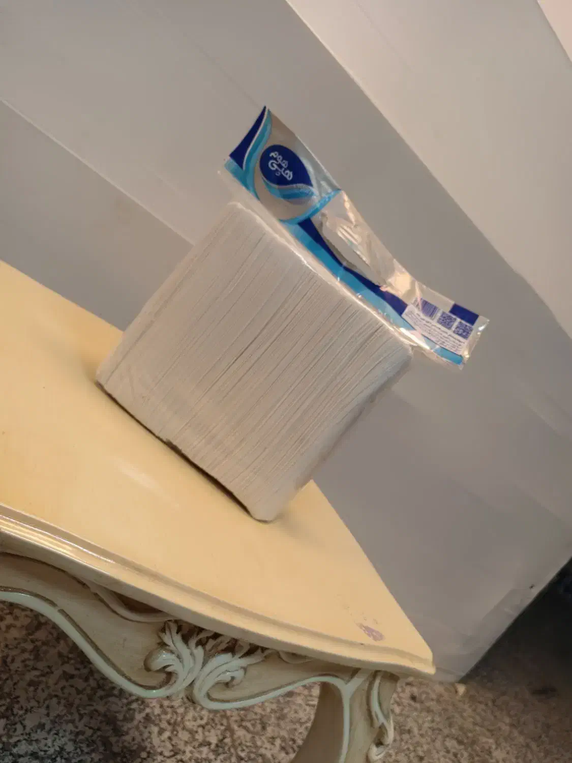 فروش دستمال یک کیلویی لطیف و ورجین|مواد شوینده و دستمال کاغذی|صفادشت, |دیوار