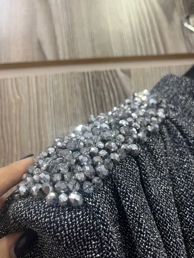 لباس مجلسی|لباس|اسلامشهر, باغ فیض|دیوار