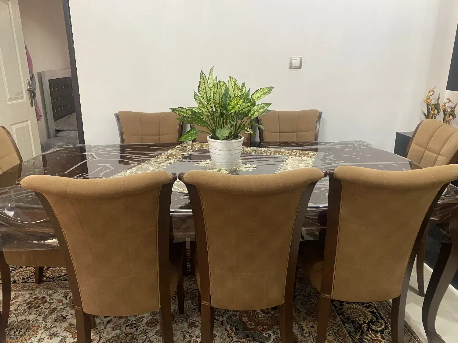 میز غذاخوری خوری ۸نفره(برند سرشناس به چوب)|میز و صندلی غذاخوری|تنکابن, |دیوار