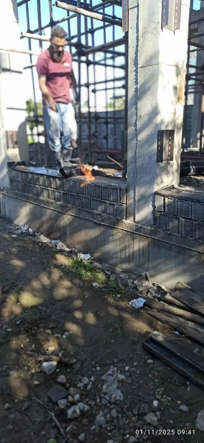 نصب کاشی سرامیک سنگ بلوک شیشه‌ای|خدمات پیشه و مهارت|محمودآباد, |دیوار