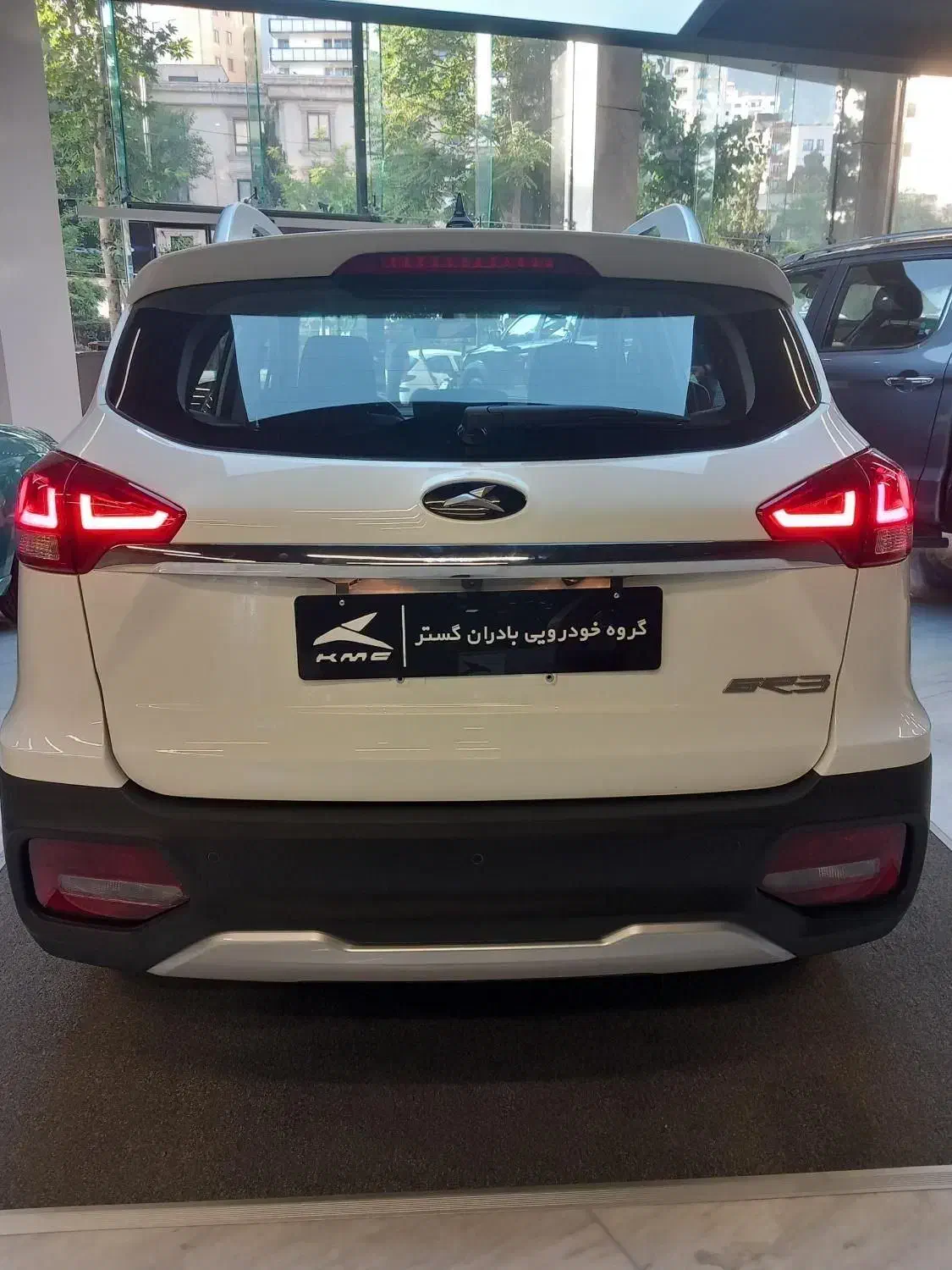 فروش نقد کی ام سیKMC SR3(نمایندگی1760 فرجام)|خودرو سواری و وانت|تهران, نارمک|دیوار