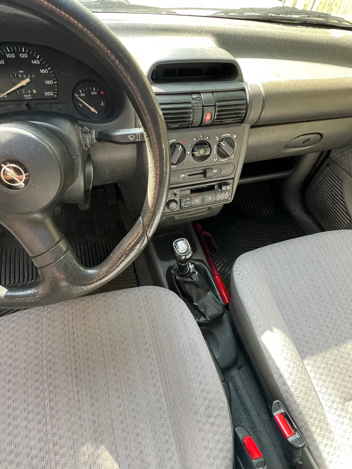 اپل کورسا ۱۹۹۴ تک برگ سند کمپانی اکازیون|خودرو سواری و وانت|تهران, جردن|دیوار