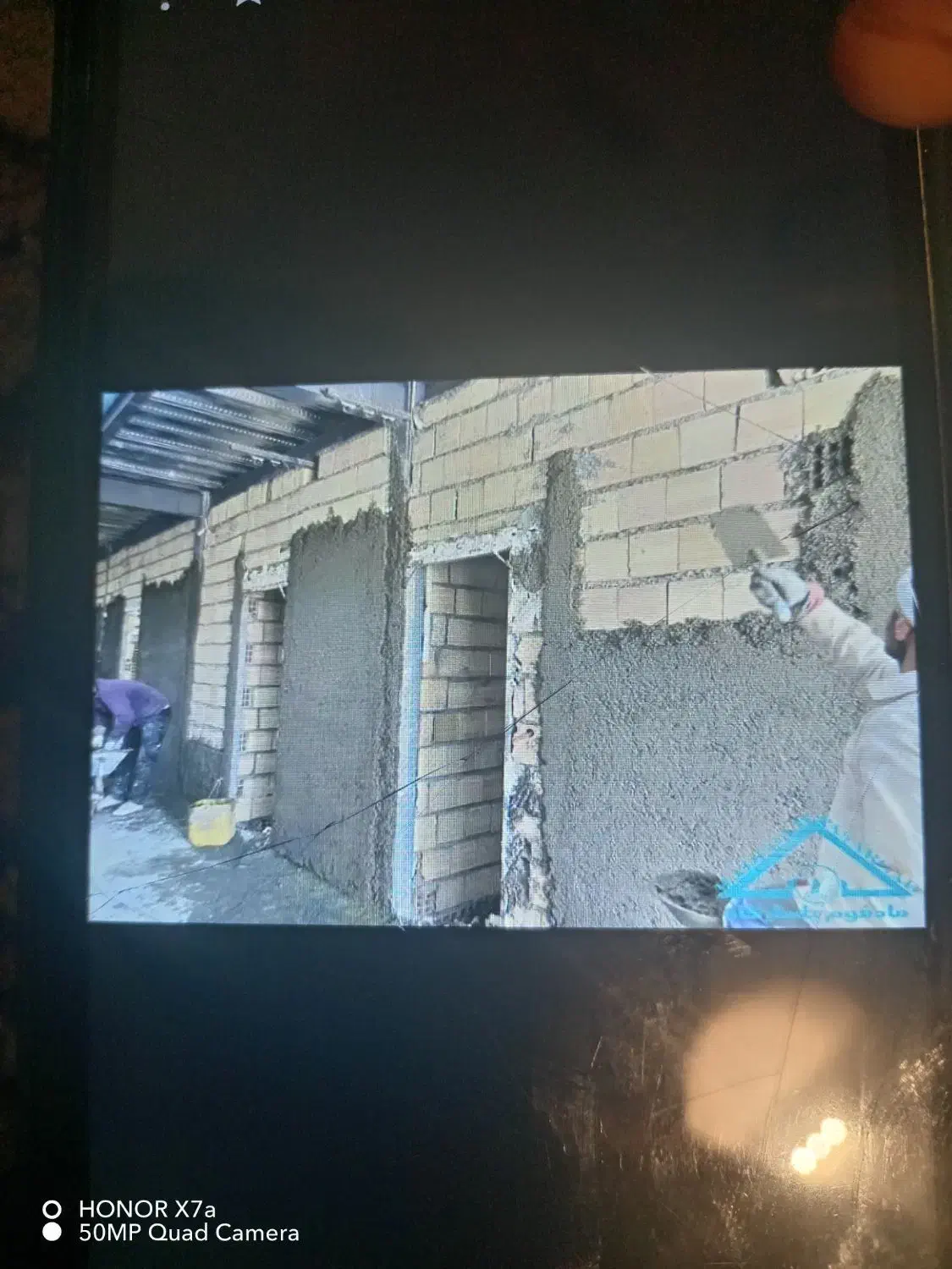 سیمانکاری تیغه چینی شیب بندی انجام میشود|خدمات پیشه و مهارت|گلپایگان, |دیوار