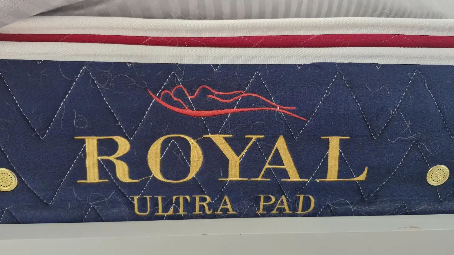 تخت خواب دونفره و تشک رویال|تخت و سرویس خواب|جلفا, |دیوار