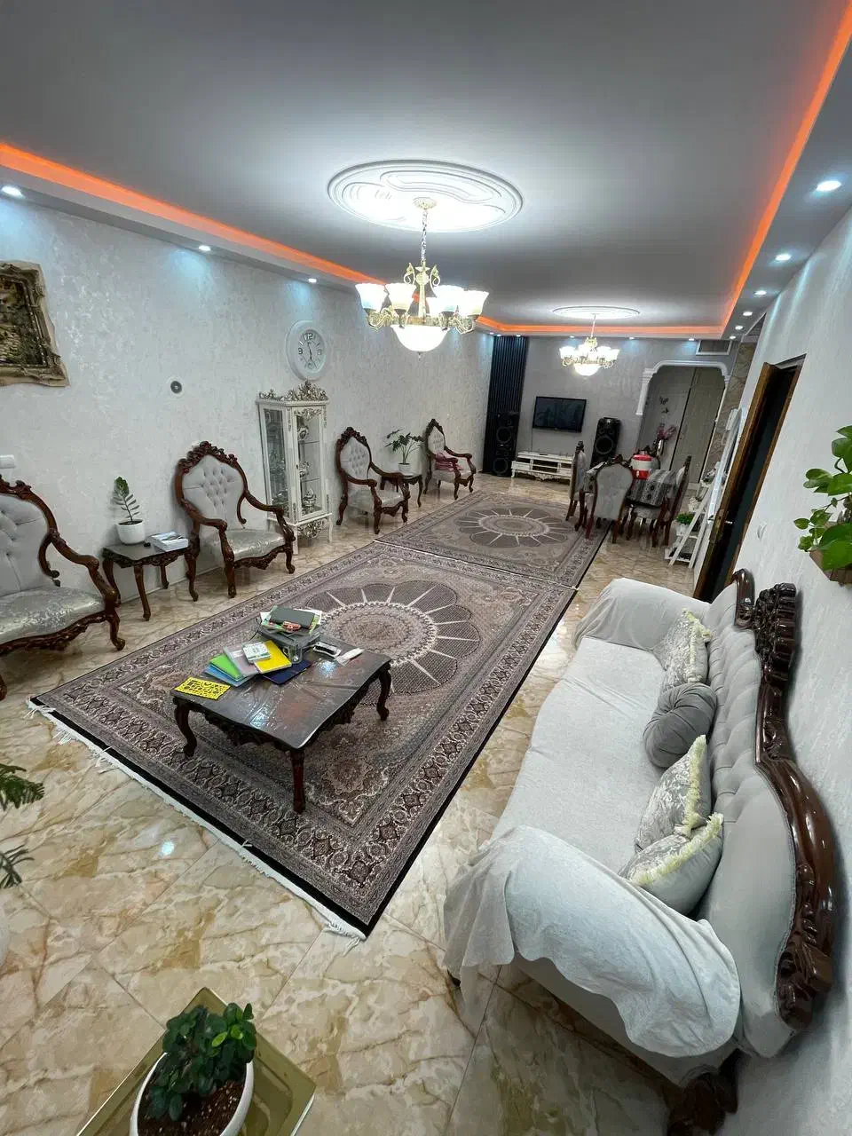 فروش اپارتمان ۱۱۰ متری  پارکینگ انباری دار|فروش آپارتمان|رباطکریم, رباطکریم|دیوار