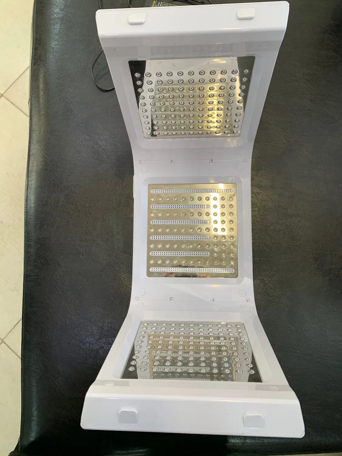 تونل ال ای دی|آرایشی، بهداشتی، درمانی|تربت جام, تیپ ۳۸ زرهی تربت جام|دیوار