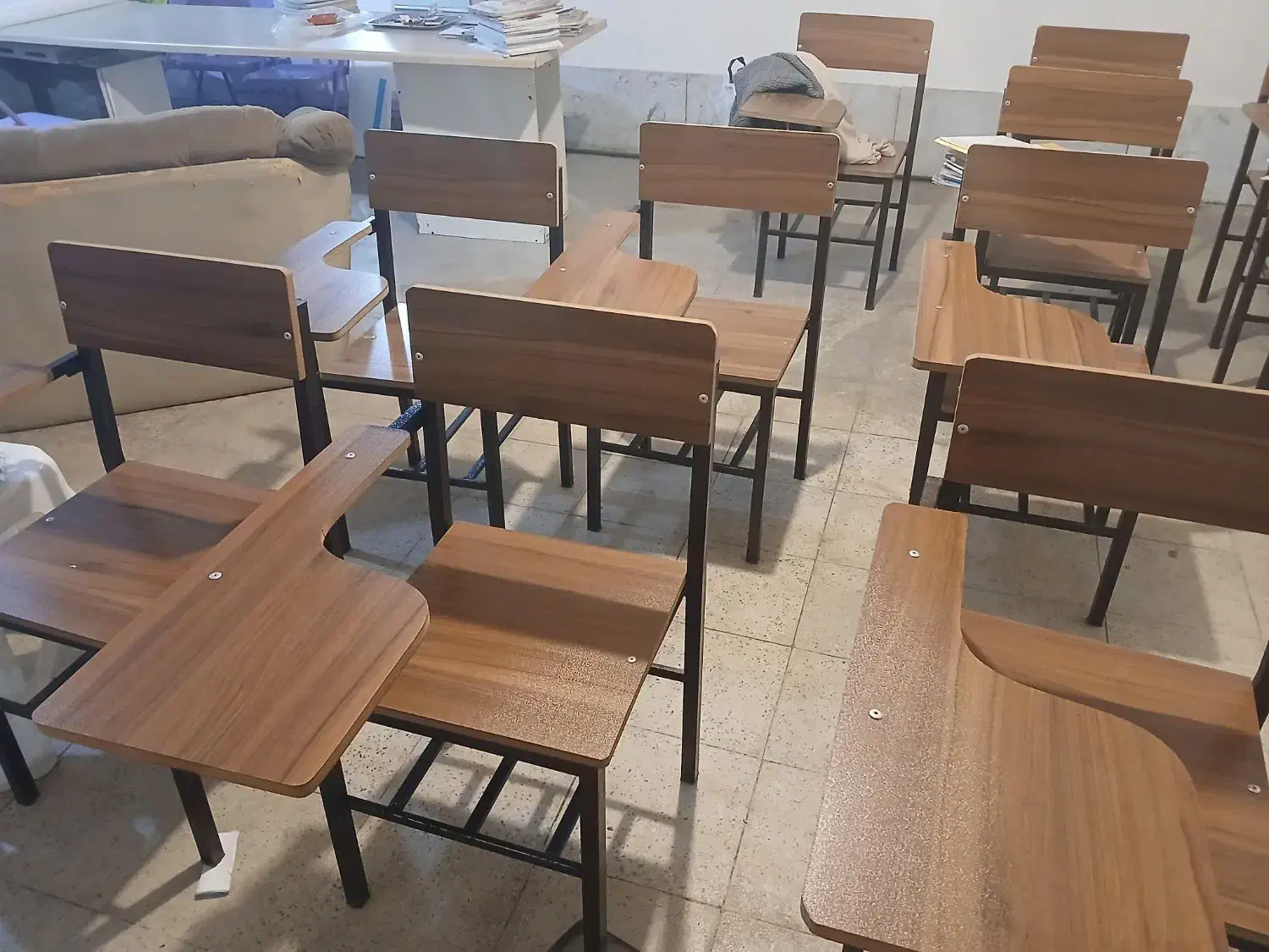 تعدادی صندلی دانشجویی|دفتر کار|لواسان, |دیوار