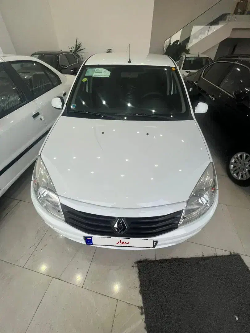 رنو ساندرو اتومات بیرنگ ۸۵ تا کار درجه یک|خودرو سواری و وانت|آمل, |دیوار