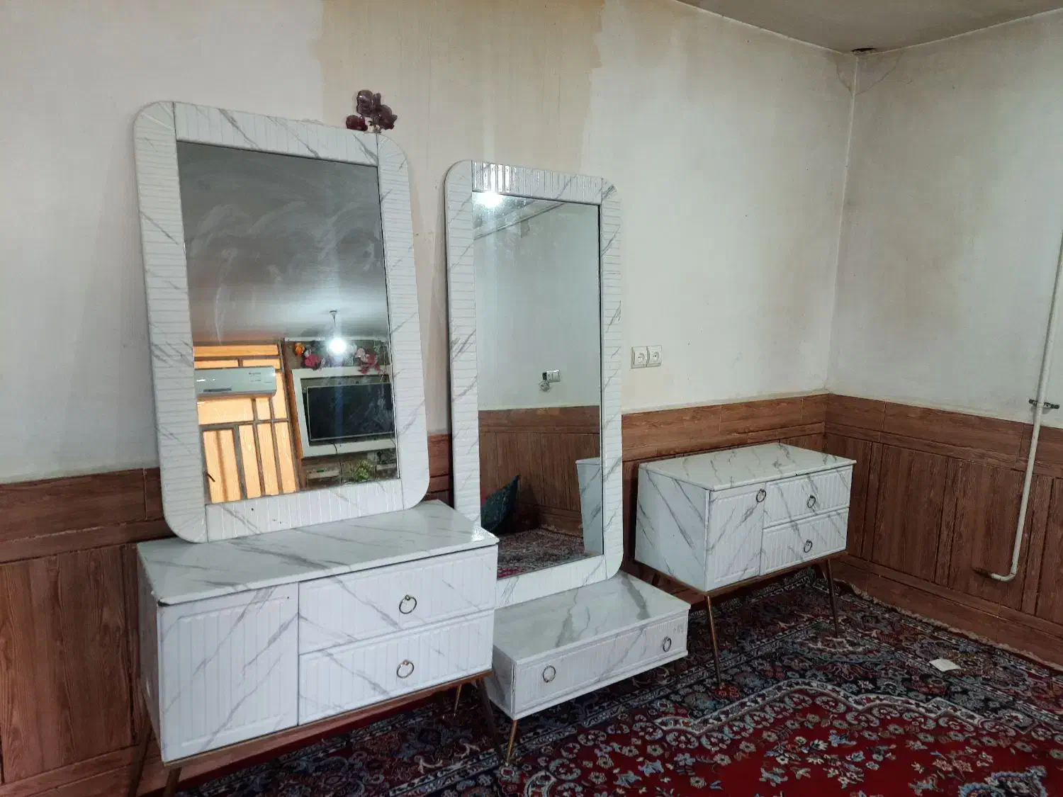 وسایل آریشگاه زانه، مردانه|آرایشگاه و سالن‌های زیبایی|باغ ملک, |دیوار