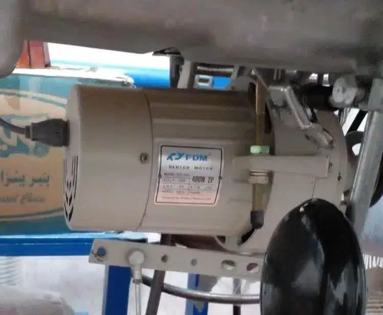 چرخ خیاطی لایکی راسته دوز|چرخ خیاطی و ریسندگی|فردوس (خراسان), |دیوار