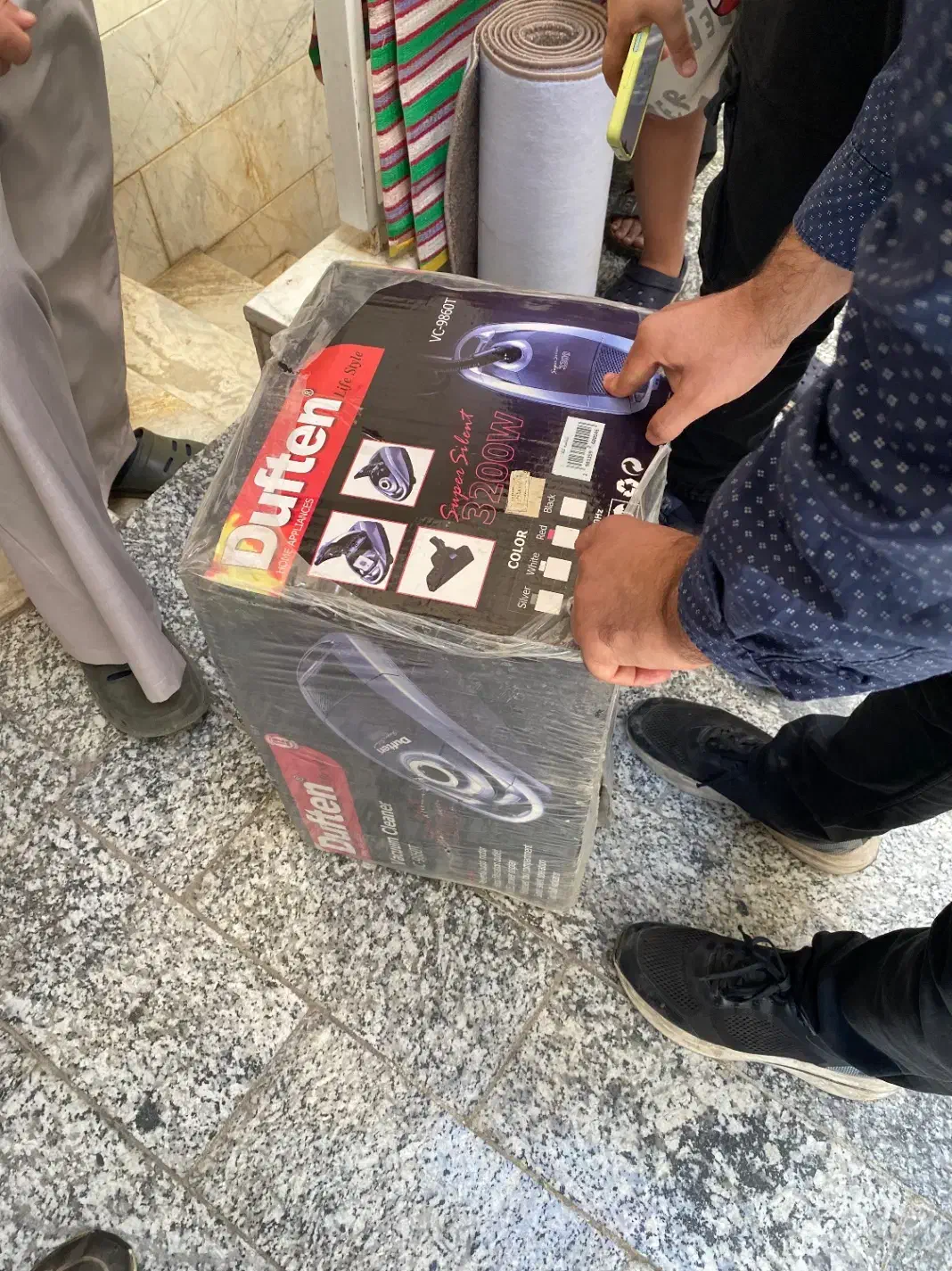 جاروبرقی  ۳۲۰۰w صفر از طلبه|جاروبرقی، جارو شارژی، بخارشو|قم, ارم|دیوار