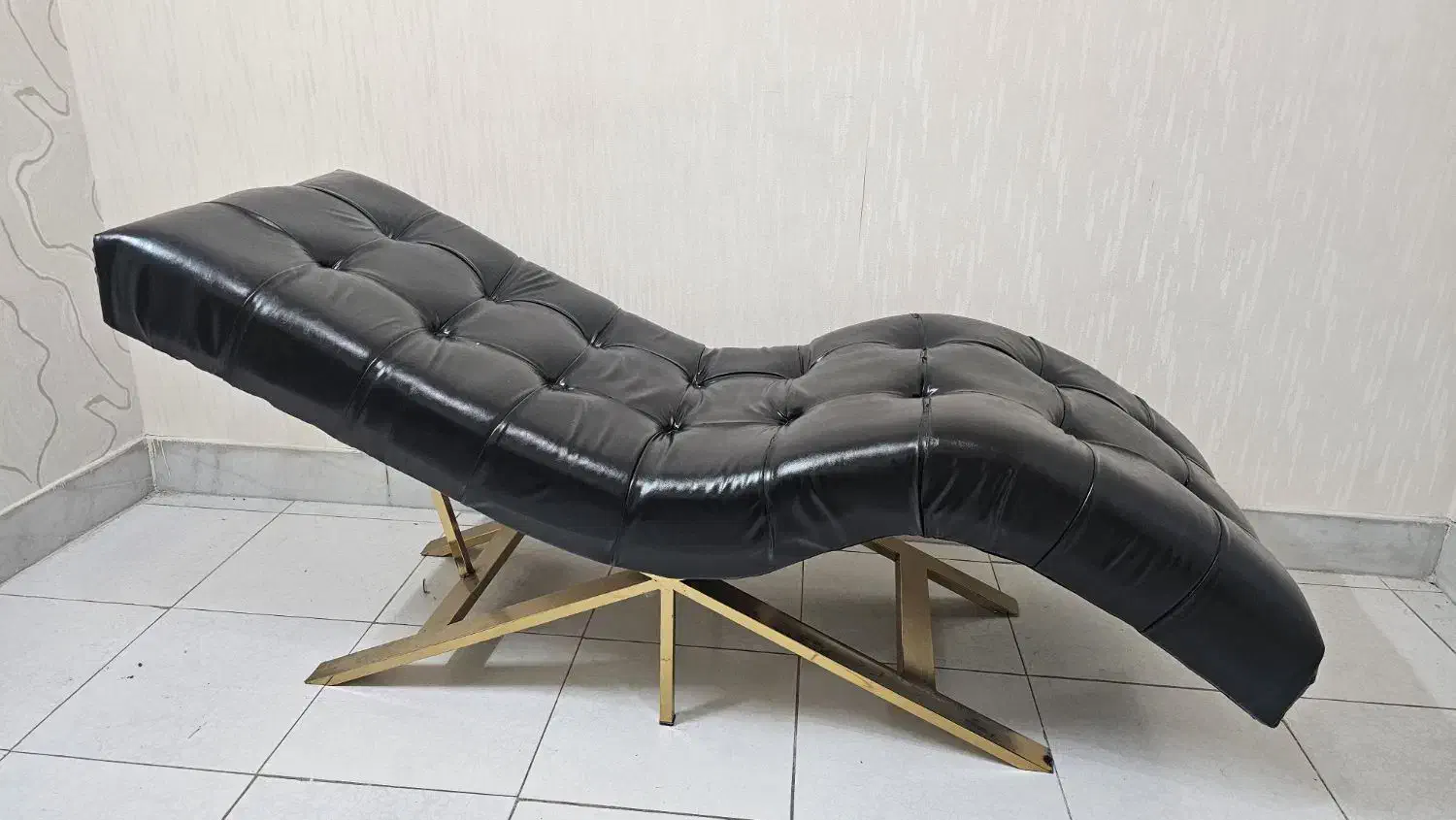 تخت مژه ،میکاپ ،میکرو ،فیشیال|آرایشگاه و سالن‌های زیبایی|اصفهان, فرح آباد|دیوار