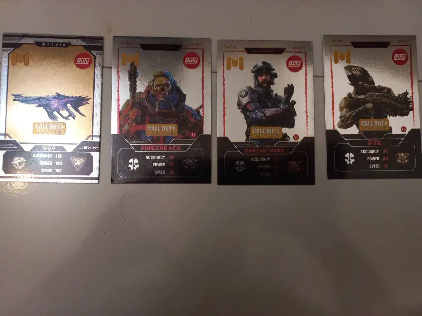 ۴ کارت کالاف ، یک عدد گان متیک و ۳ عدد اسکین لجندر|کلکسیون و سرگرمی|تهران, جمال‌زاده|دیوار