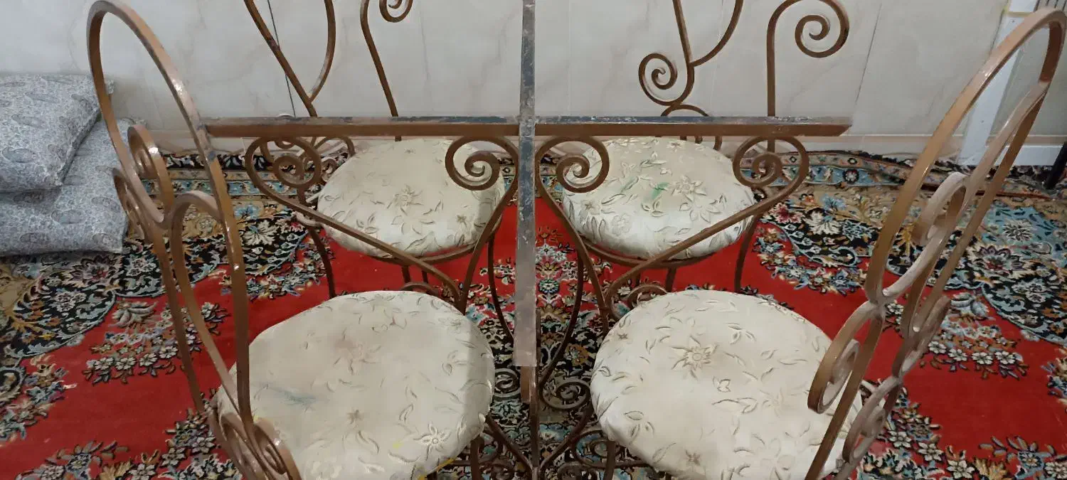 میز چهار نفره|میز و صندلی غذاخوری|ایرانشهر, |دیوار