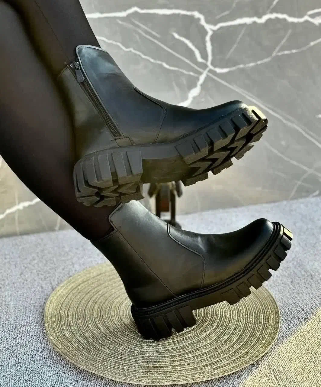 کفش و بوت و نیم بوت|کیف، کفش، کمربند|بروجرد, |دیوار