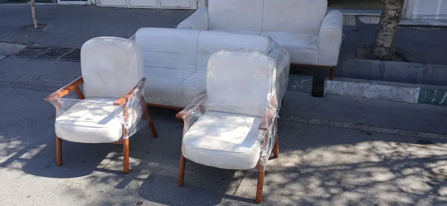 مبل مینیمال ۸ نفره|مبلمان خانگی و میز عسلی|رباطکریم, رباطکریم|دیوار