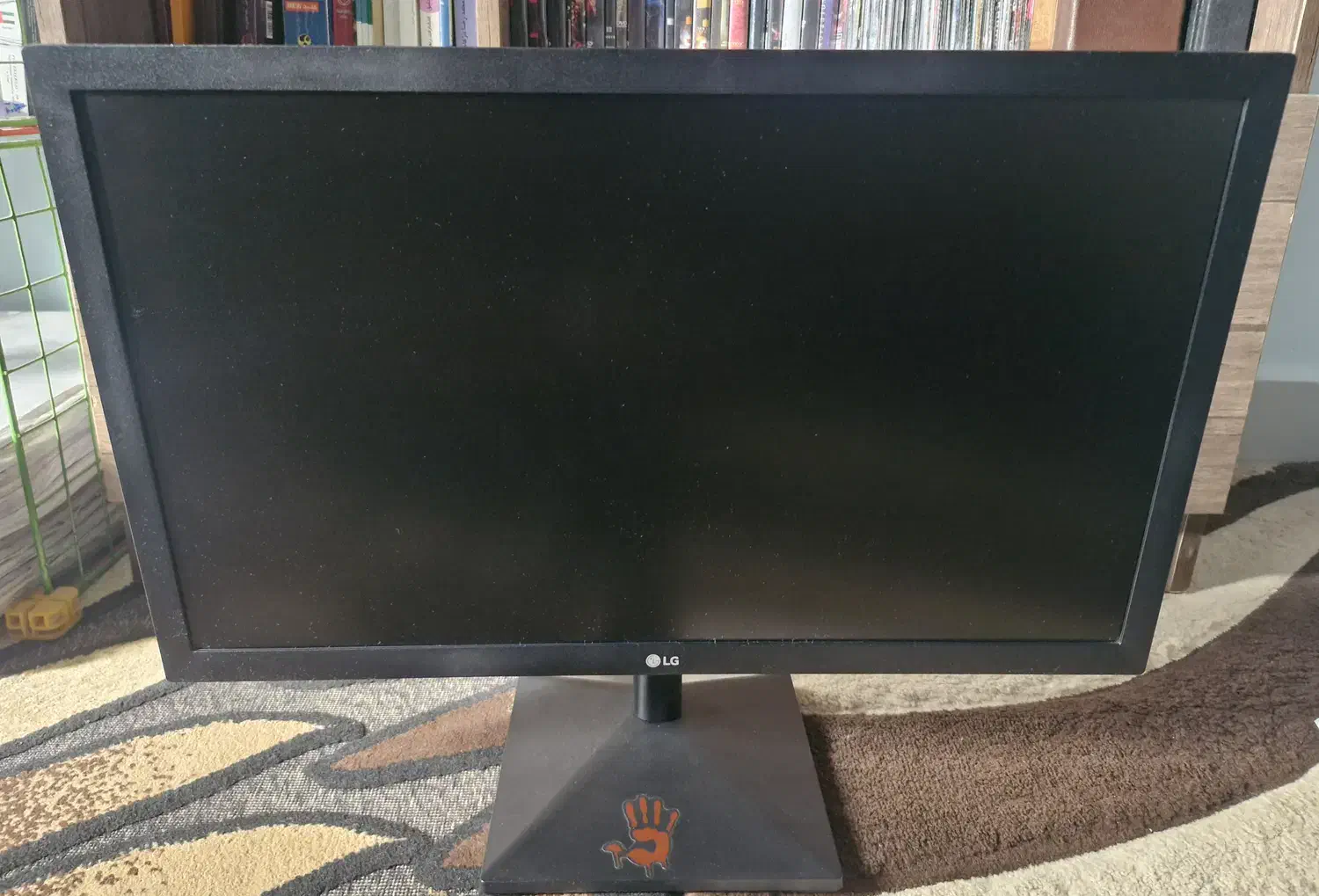 مانیتور LG 22 اینچ فول اچ دی|قطعات و لوازم جانبی رایانه|اسلام‌شهر, شهرک قائمیه|دیوار