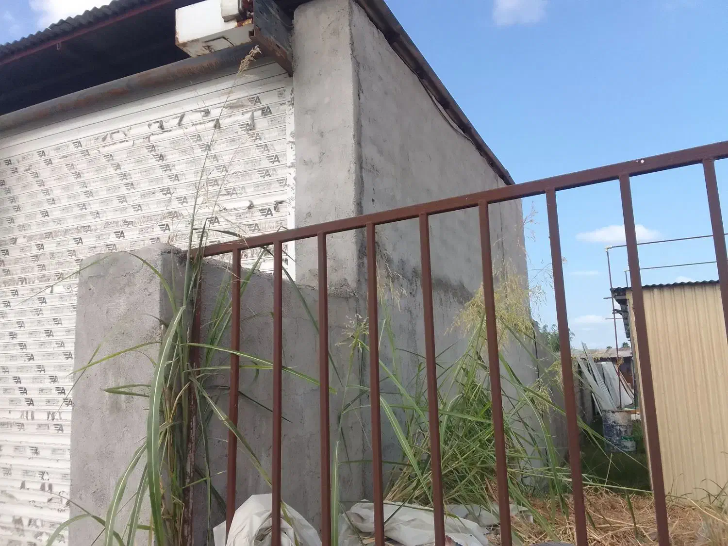 مغازه و زمین ۱۸۰ متری/جاده آمل-محمودآباد|اجارهٔ دفتر صنعتی، کشاورزی، تجاری|آمل, |دیوار