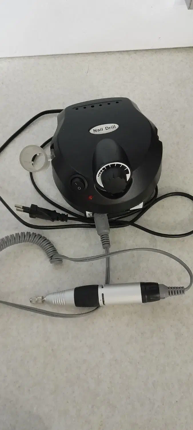 وسایل کامل کاشت ناخن صفرتاصد معاوضه با چرخ خیاطی|آرایشی، بهداشتی، درمانی|شیراز, شریفآباد|دیوار