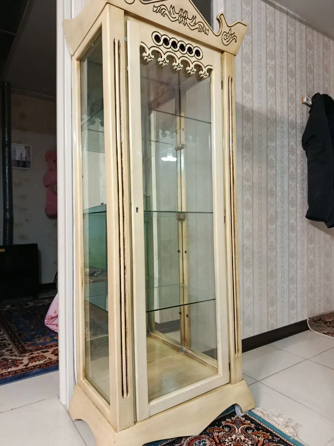 ویترین چهار طبقه|بوفه، ویترین، کنسول|خمین, |دیوار