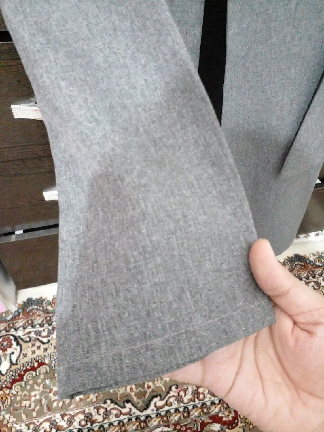 مانتو|لباس|قائن, |دیوار