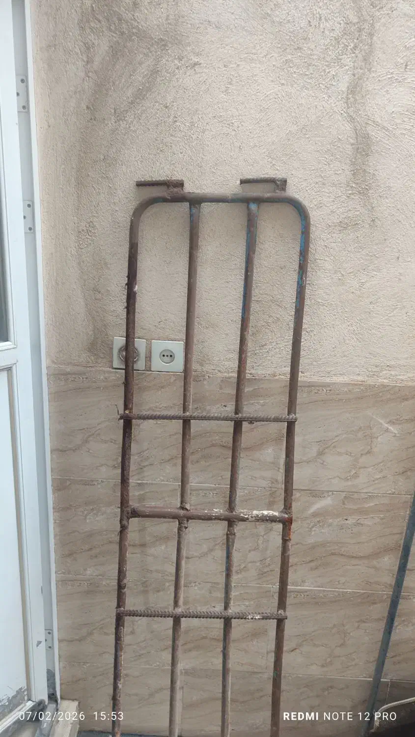 درب عقب نیسان|قطعات یدکی و لوازم جانبی|قم, نیروگاه|دیوار