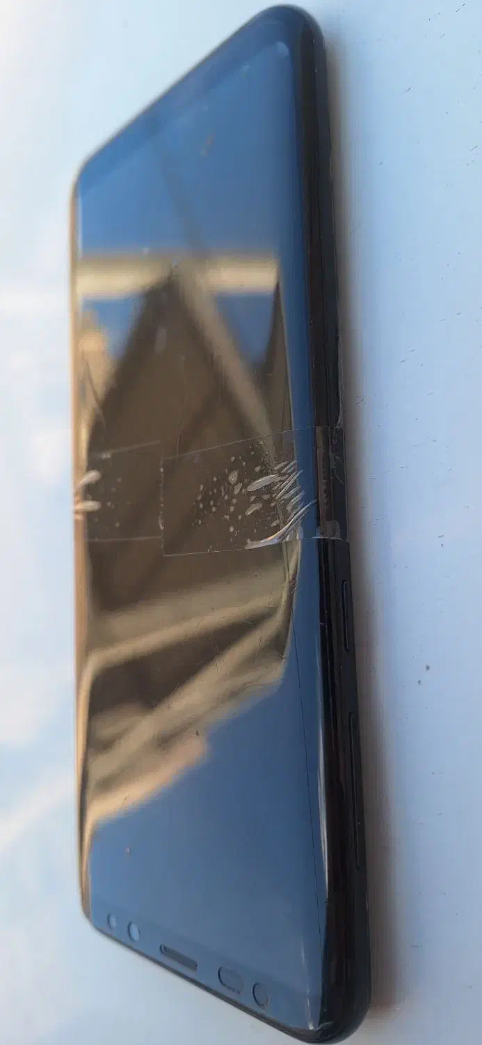 تاج و ال سی دی سامسونگ نوت ۸|لوازم جانبی موبایل و تبلت|قم, نیروگاه|دیوار